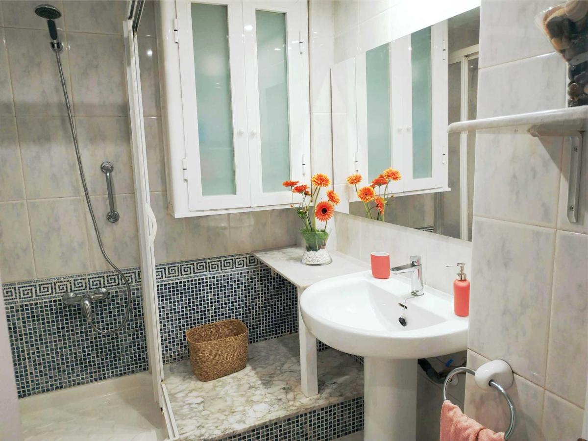 Apartamento En El Centro De Калафель Екстер'єр фото